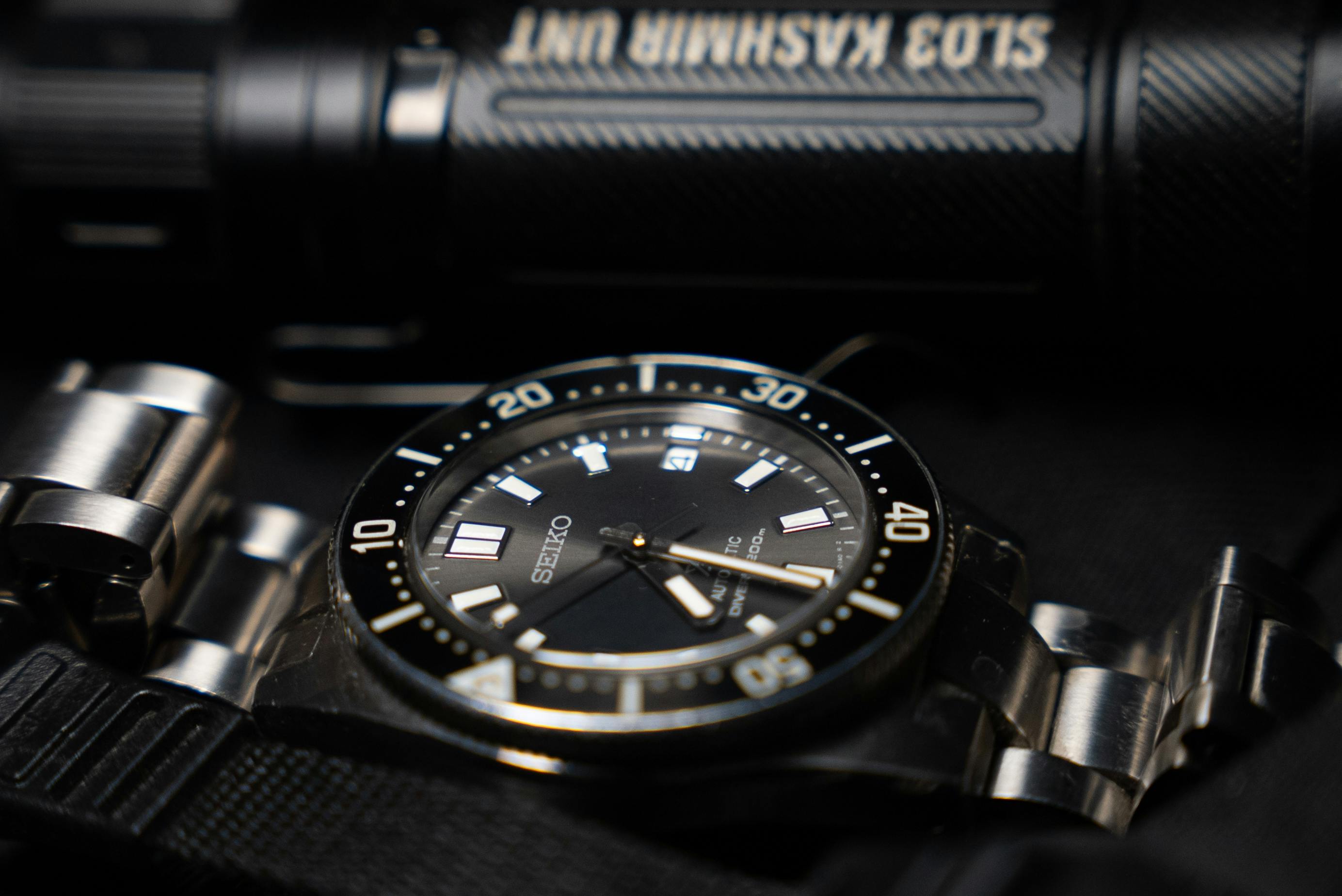 Seiko diver macro